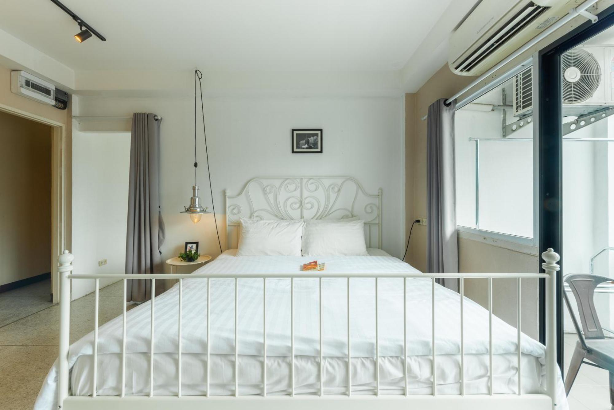 Fav Inn Town Chiang Mai Exterior photo